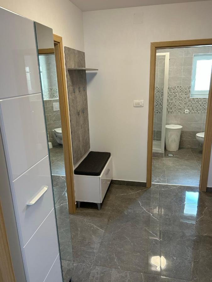 Apartamento Sweet Lapat By El-Pi Tours Porat  Exterior foto